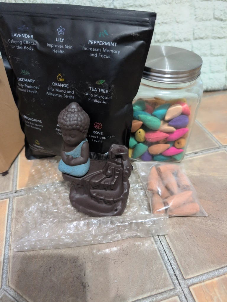 Buddha Backflow Incense Burner with Cones