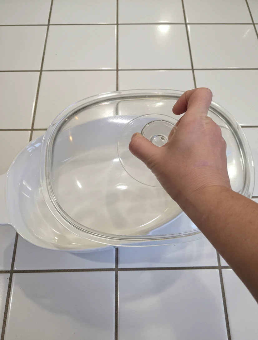 CorningWare Oval Casserole Dish with Lid - photo 3