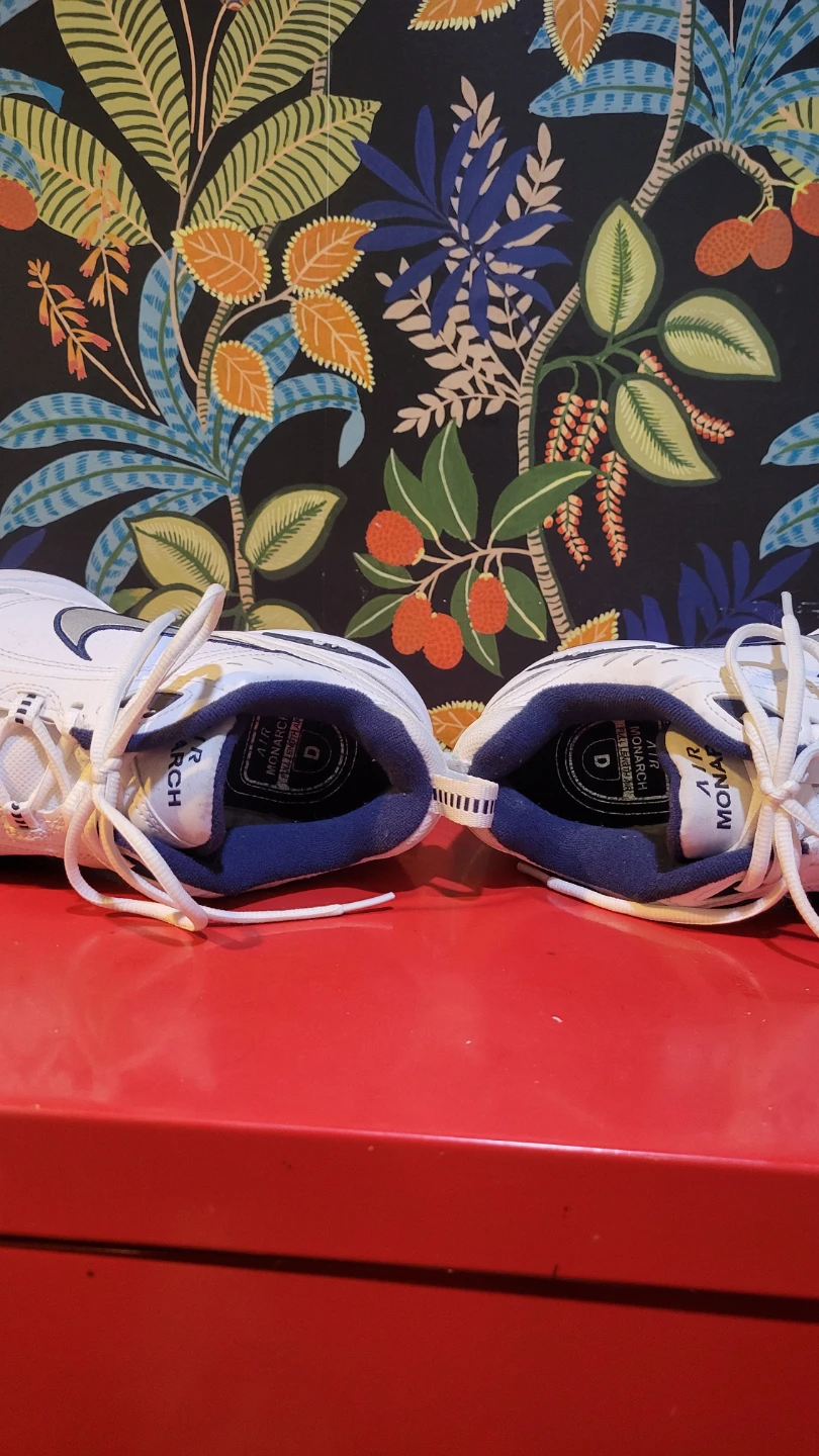 Nike Air Monarch IV White/Navy US 8.5 - photo 4