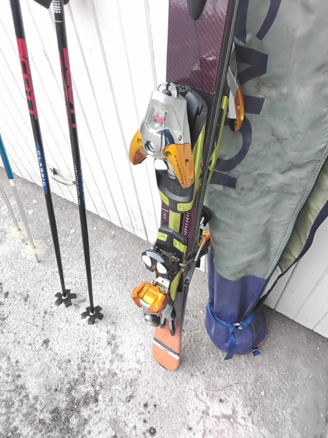 Vintage Ski Set: Rossignol Bag, Salomon Skis/Kerma Ski Poles🎿⛷️ - photo 5