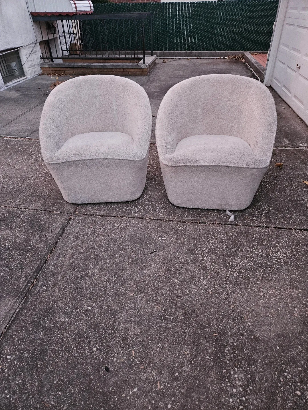 2 used swivel chairs