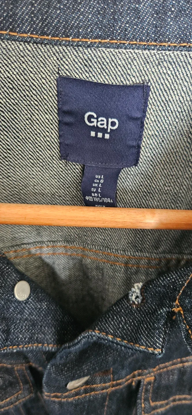 Gap Denim Jacket - Size L image indicator(3)