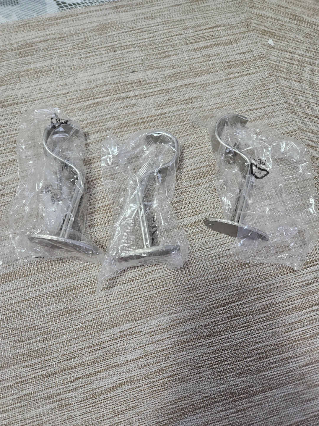 Curtain Rod Brackets (Set of 7)