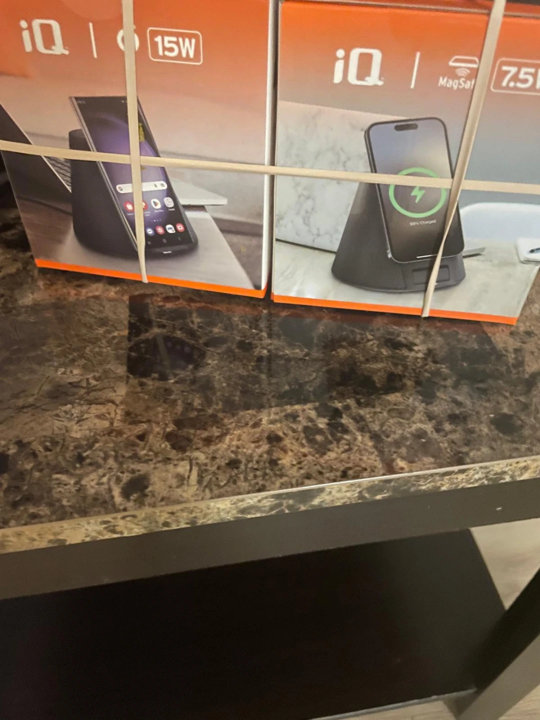 New iQ 15W & 7.5W Wireless Charging Stands