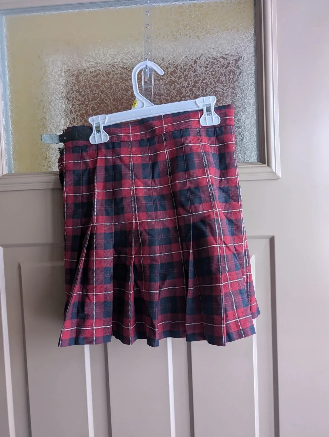 Girls sz 10 kilt image indicator(2)