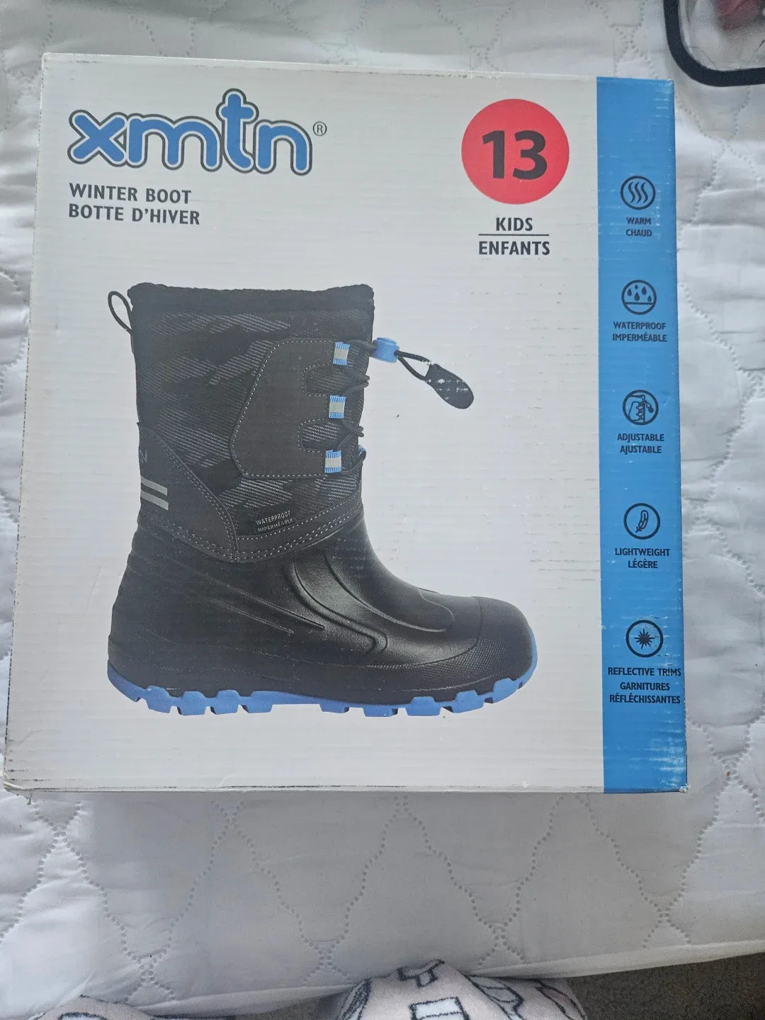 # cleanout  XMTN Kids Winter Boots - Size 13 image indicator(2)