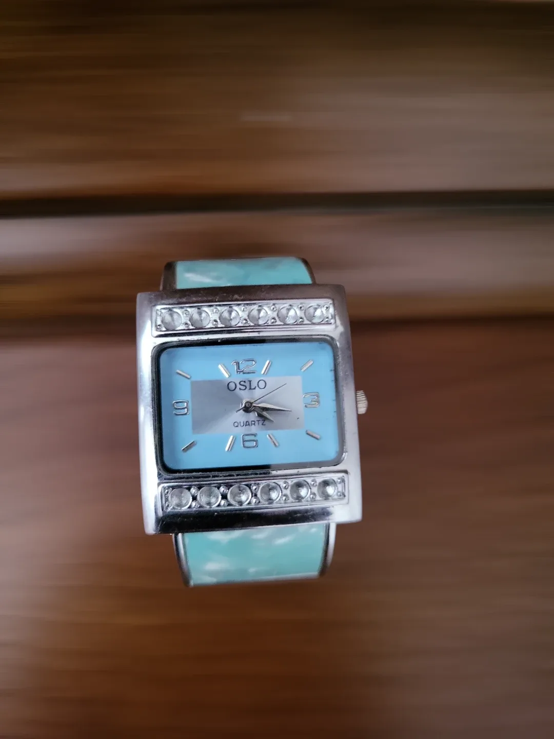 Oslo Quartz Watch with Rhinestones