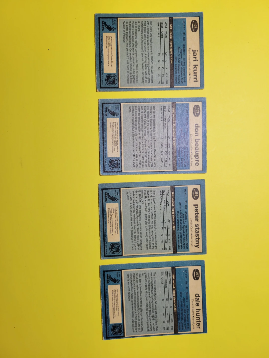 81-82 OPC Hockey Cards Partial set - photo 5