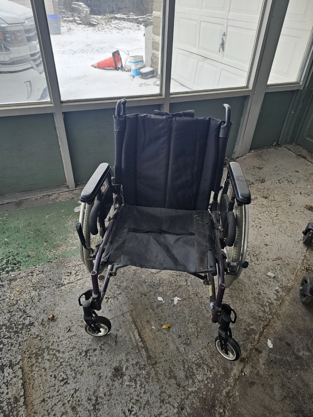 Wheelchair - photo 2