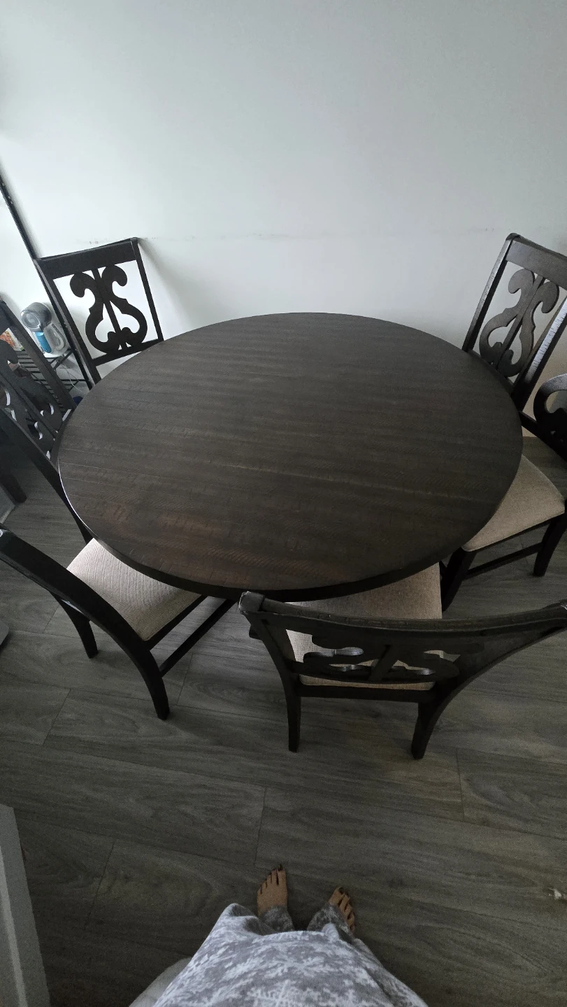 Round Wooden Dining Table with 6 Chairs