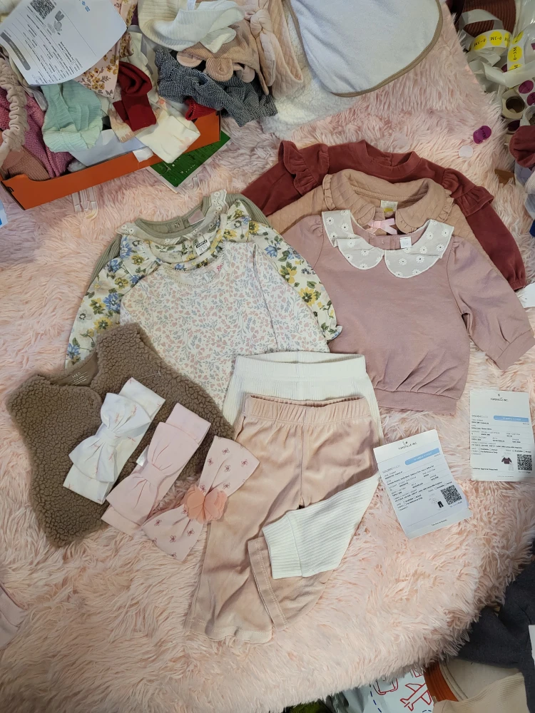 Baby Clothes Bundle (0-3 Months)