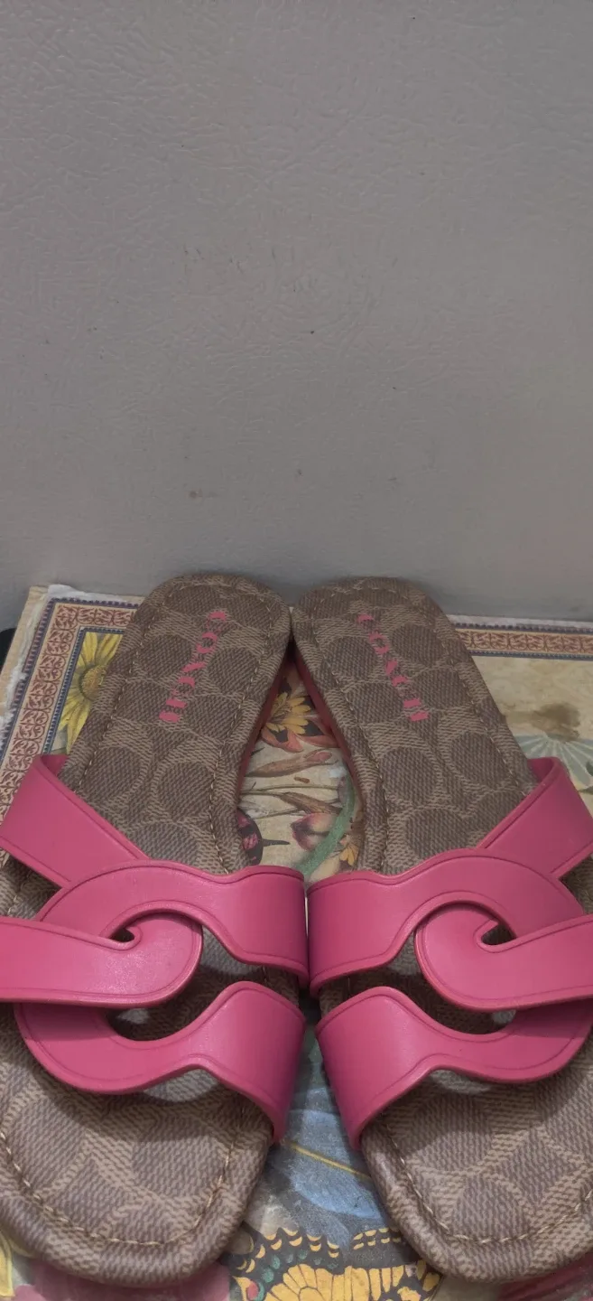 Coach Pink Sandals - Size 5 image indicator(7)