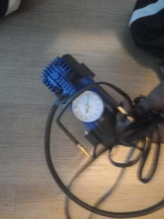 Certified tire inflator image indicator(3)