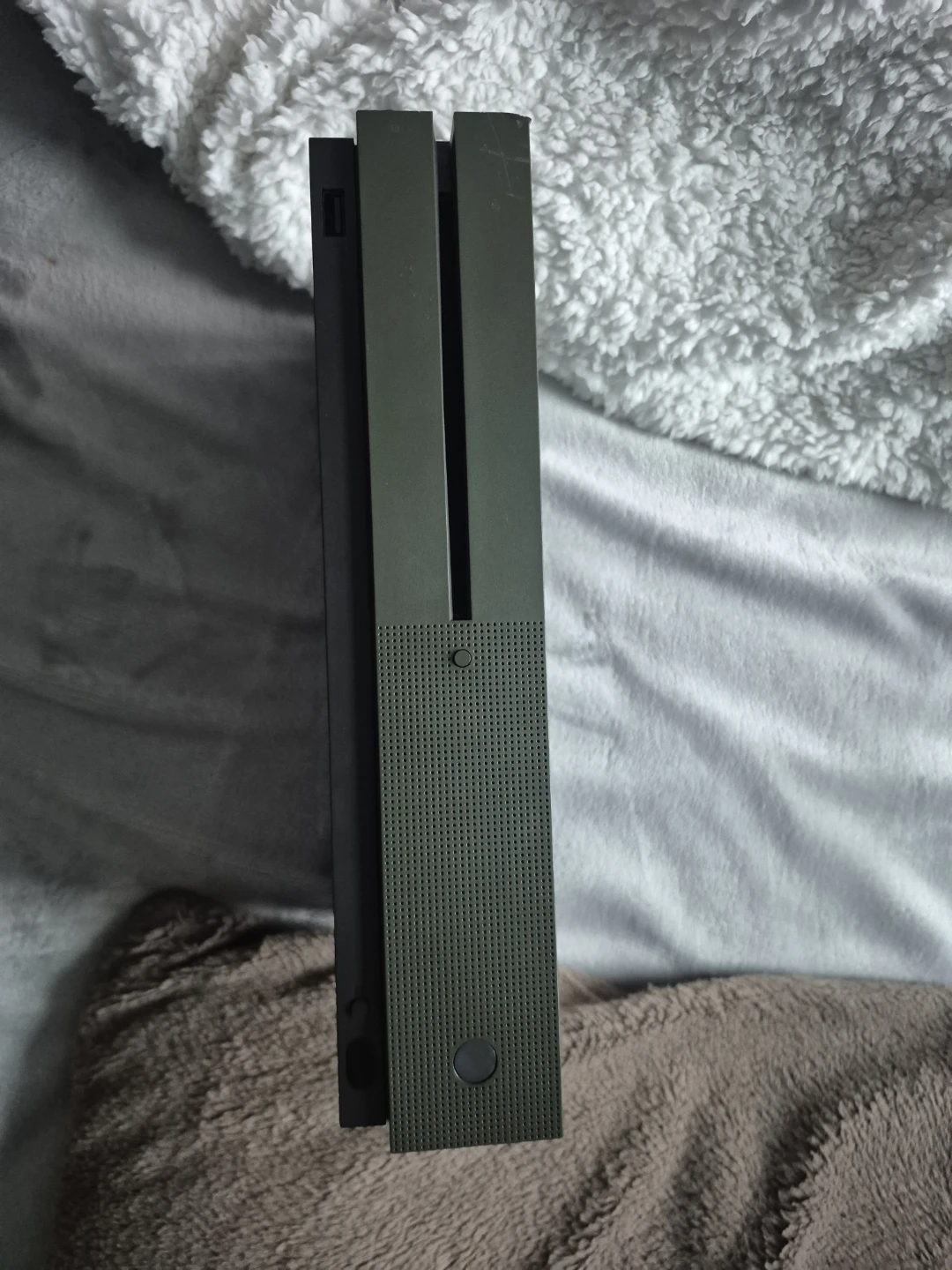 Xbox One S Console with Controller & Games - photo 2