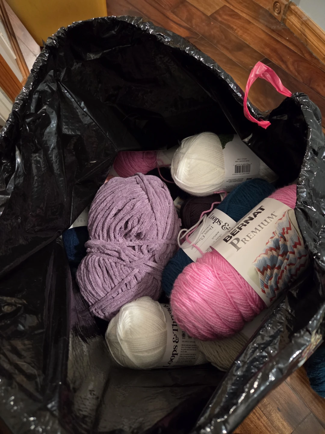 Yarn Lot - Bernat, Loops & Threads - photo 5