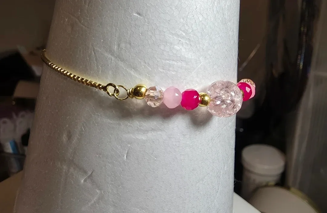 Pink Beaded Bracelet & Earring Set - Handmade image indicator(4)