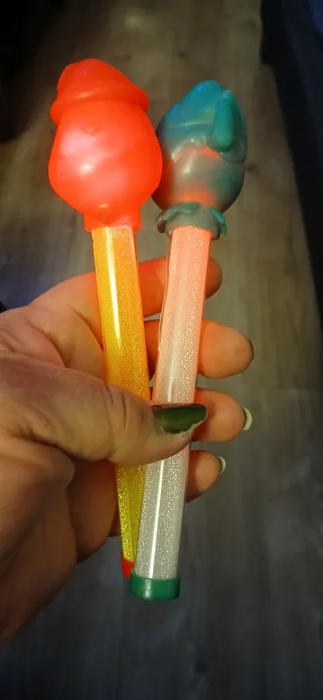 2 light up Christmas image indicator(2)