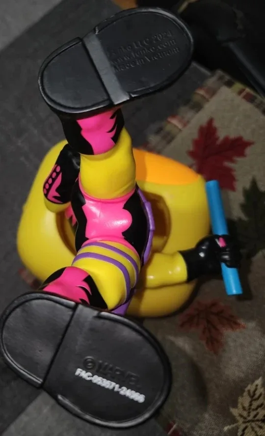 Marvel Funko Pop! Jumbo 10" Vinyl Figure image indicator(4)