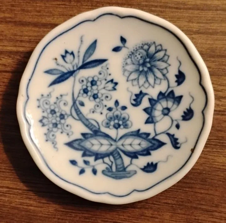 Miniature 1814 Hutschenreuther Germany Plate