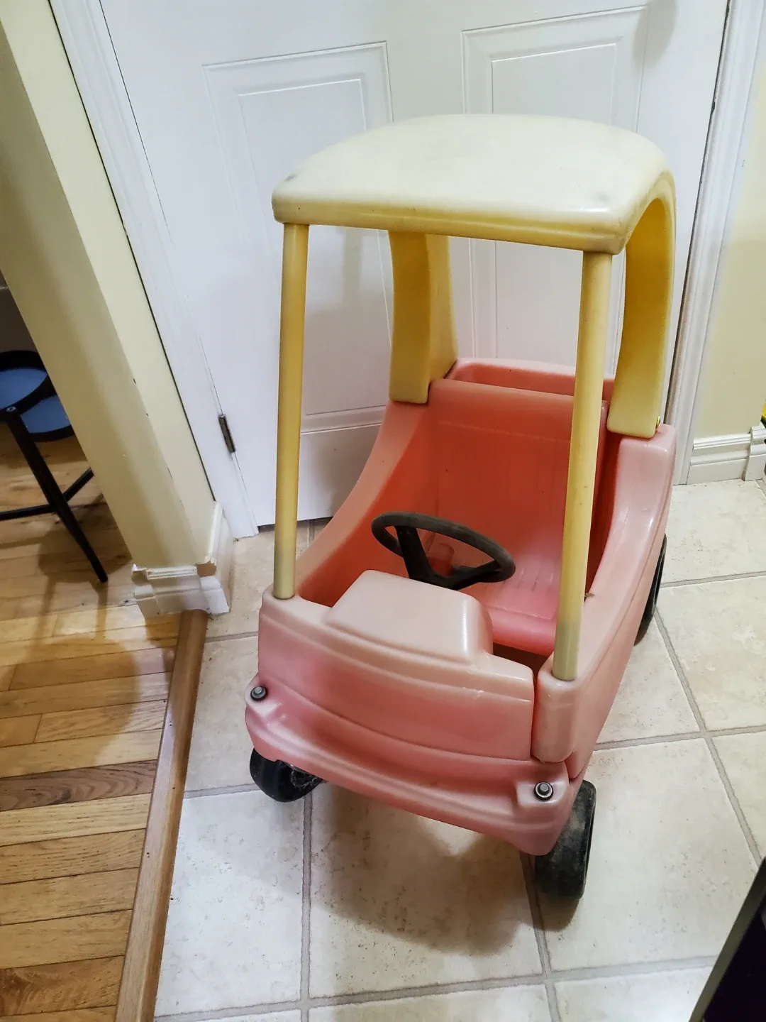 Little Tikes Cozy Coupe Ride-On Toy Car #cleanout