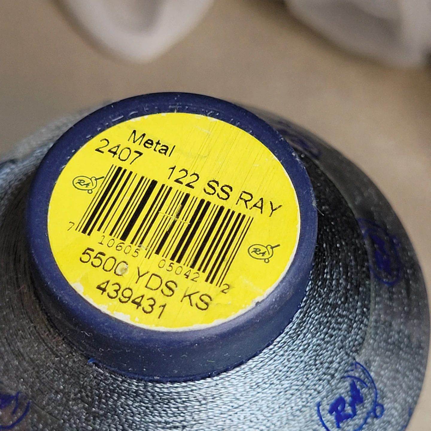 RA  Rayon Embroidery Thread 5500 Yards each  Grey  3 SPOOLS - photo 5