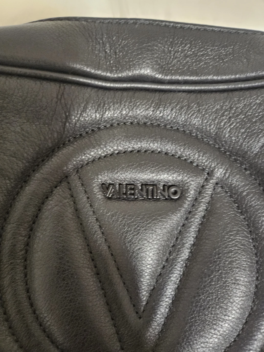 Valentino Black Leather Crossbody Bag - photo 4