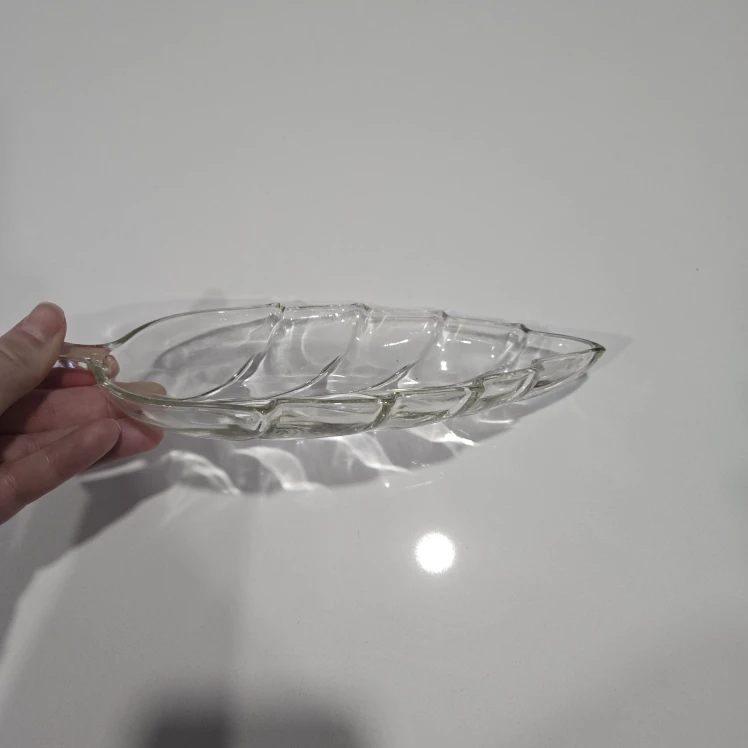Vintage Leaf Shaped Crystal Trinket Dish - photo 2
