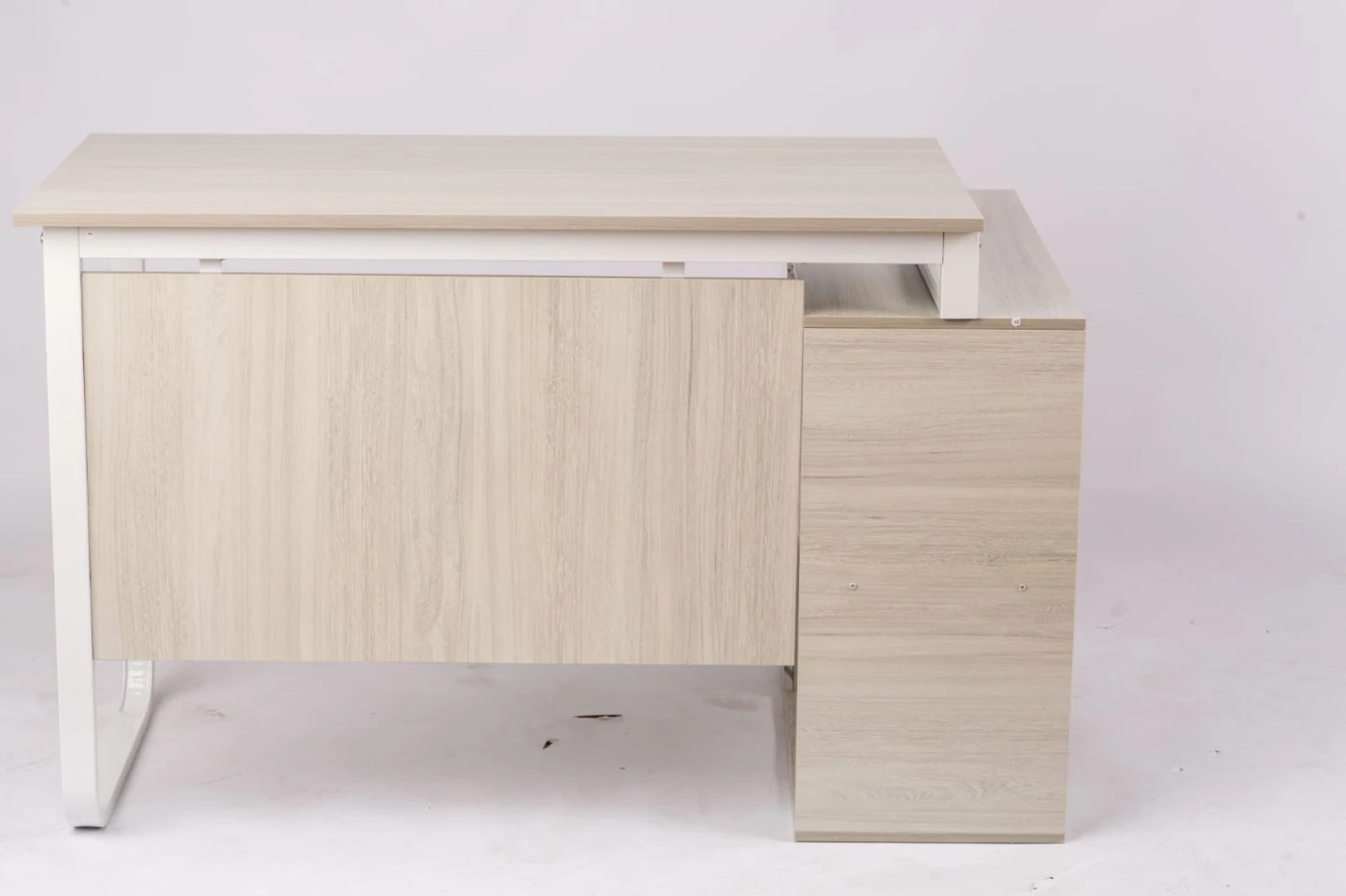 Office desk - photo 3