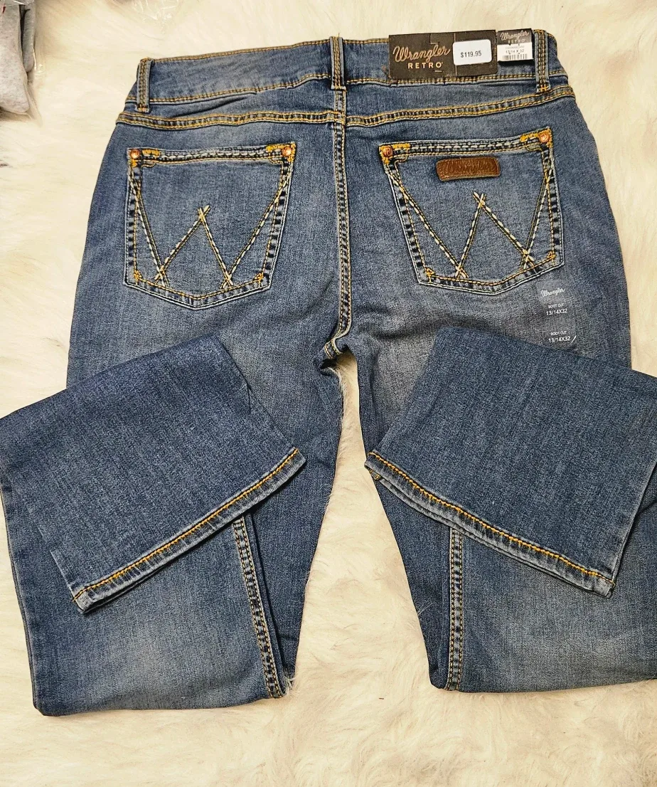 Wrangler Retro Boot Cut Jeans, Size 13/14x32 image indicator(3)