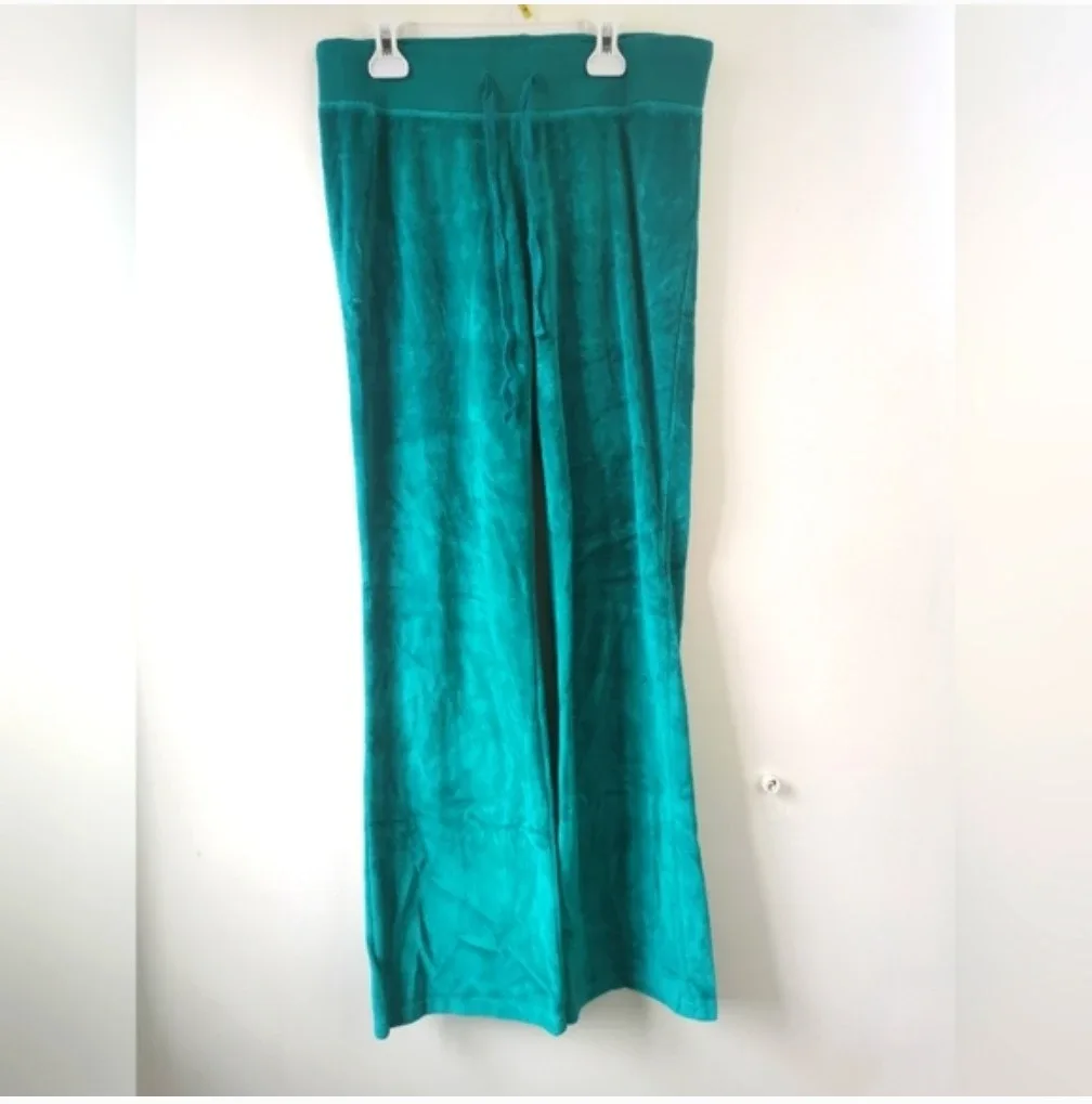 Womens sz med Guess pants