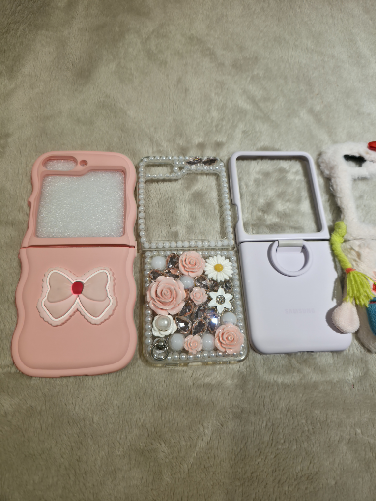 Samsung Galaxy Z Flip 5 5G phone cases - photo 3