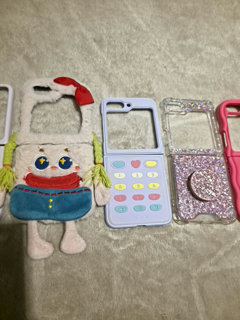 Samsung Galaxy Z Flip 5 5G phone cases - photo 4