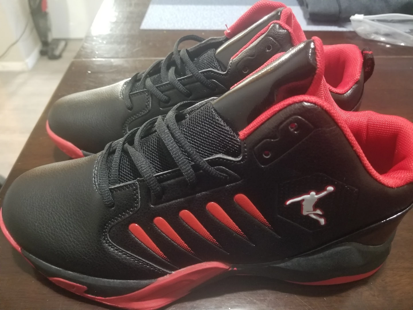 Black & Red Fashion Basketball Shoes - photo 3