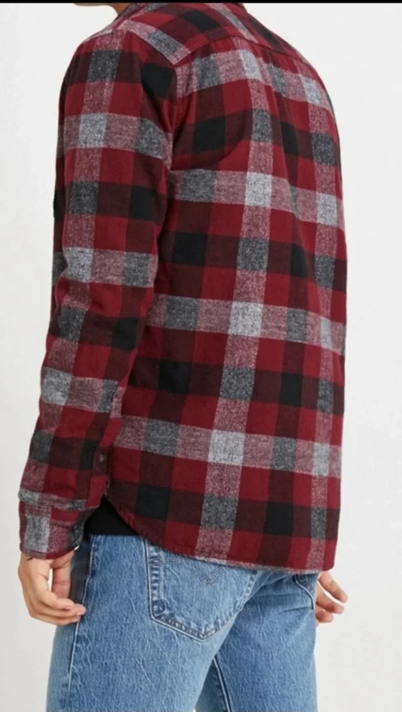 (NEW) Hollister Flannel Shirt - Size Small - photo 5
