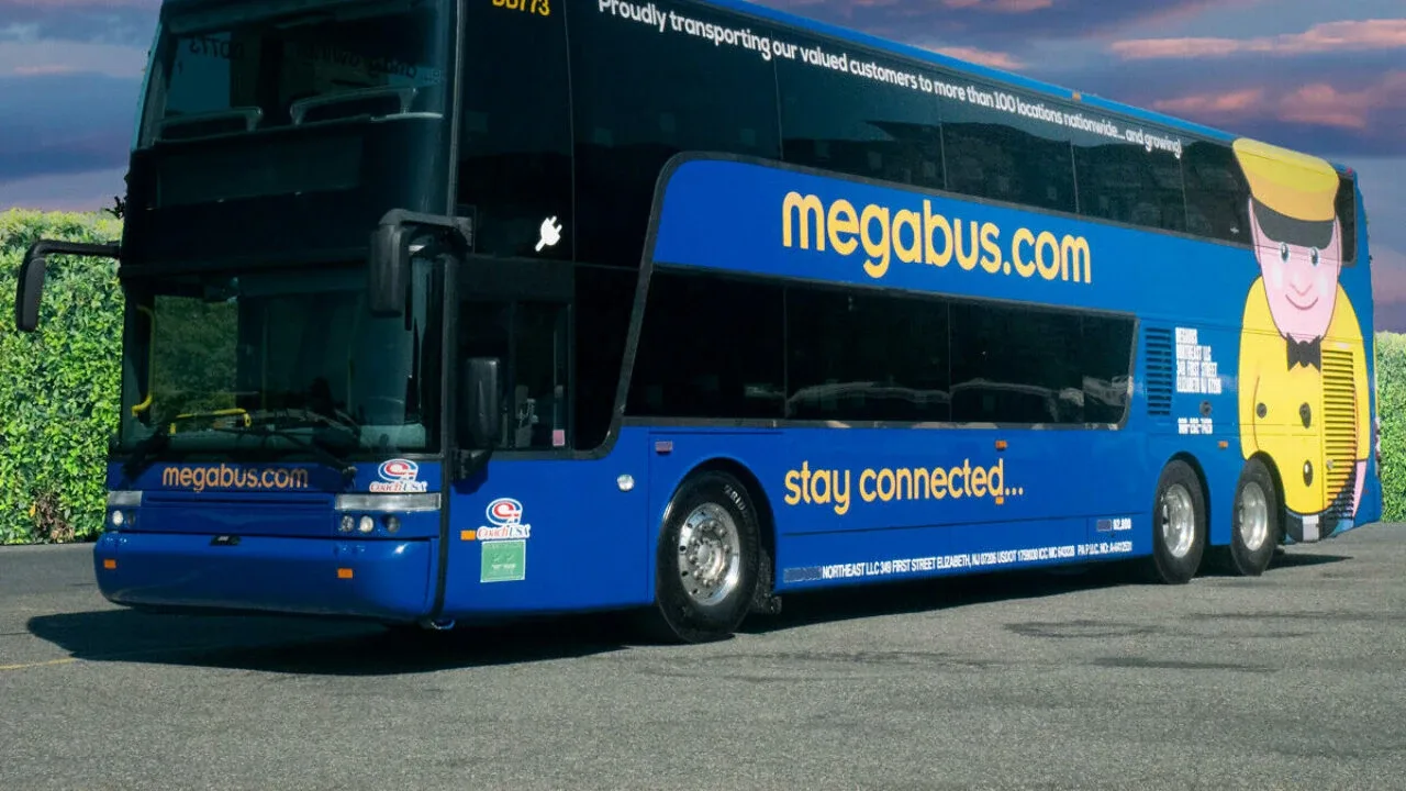 One Way Megabus Ticket Toronto-Montreal