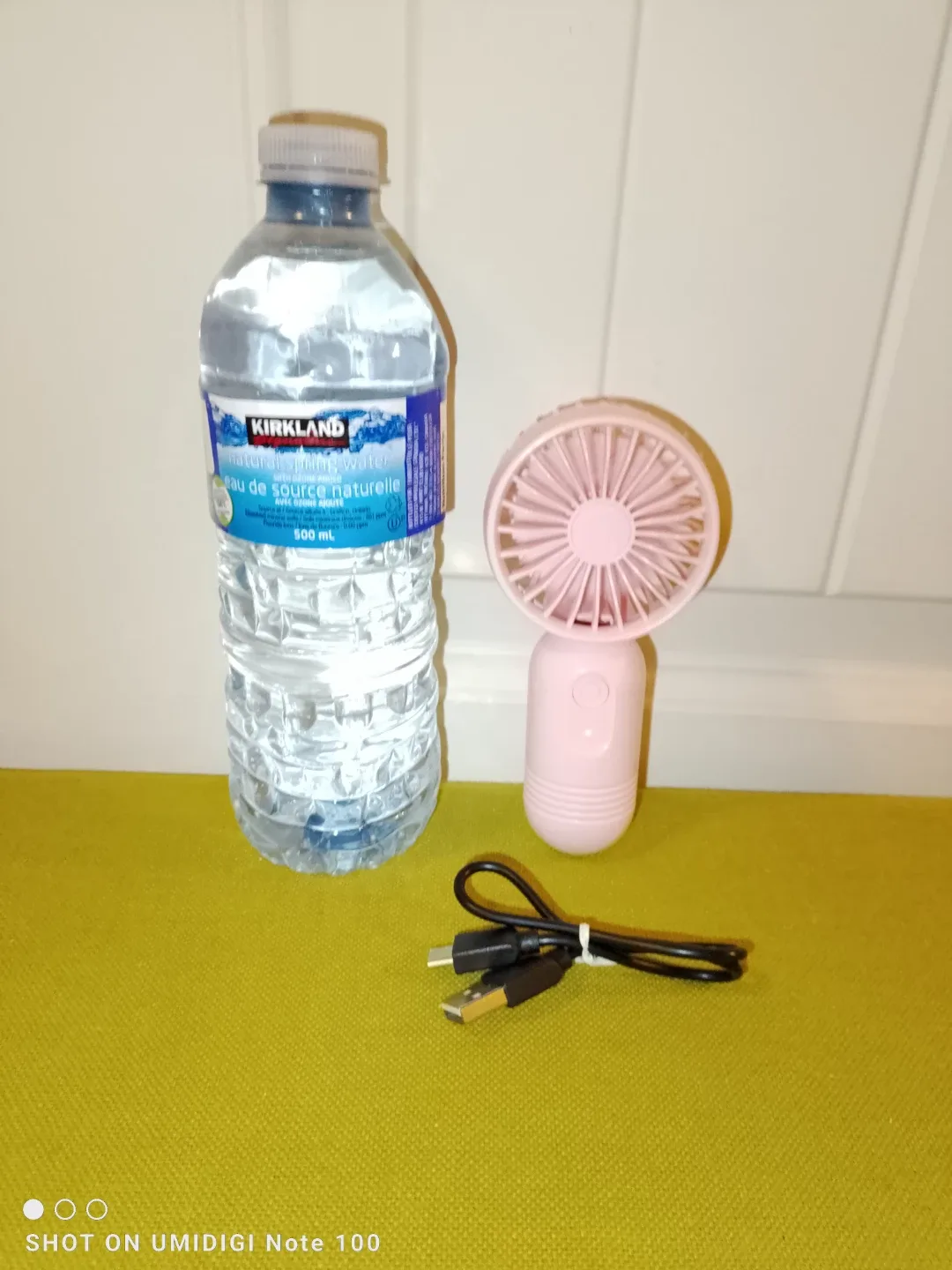 🆕 Pink Mini Portable Fan w/ USB Charger - #Cleanout