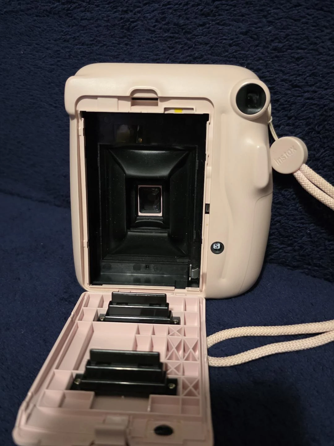 Fujifilm Instax Mini 11 Instant Camera - Pink - photo 5