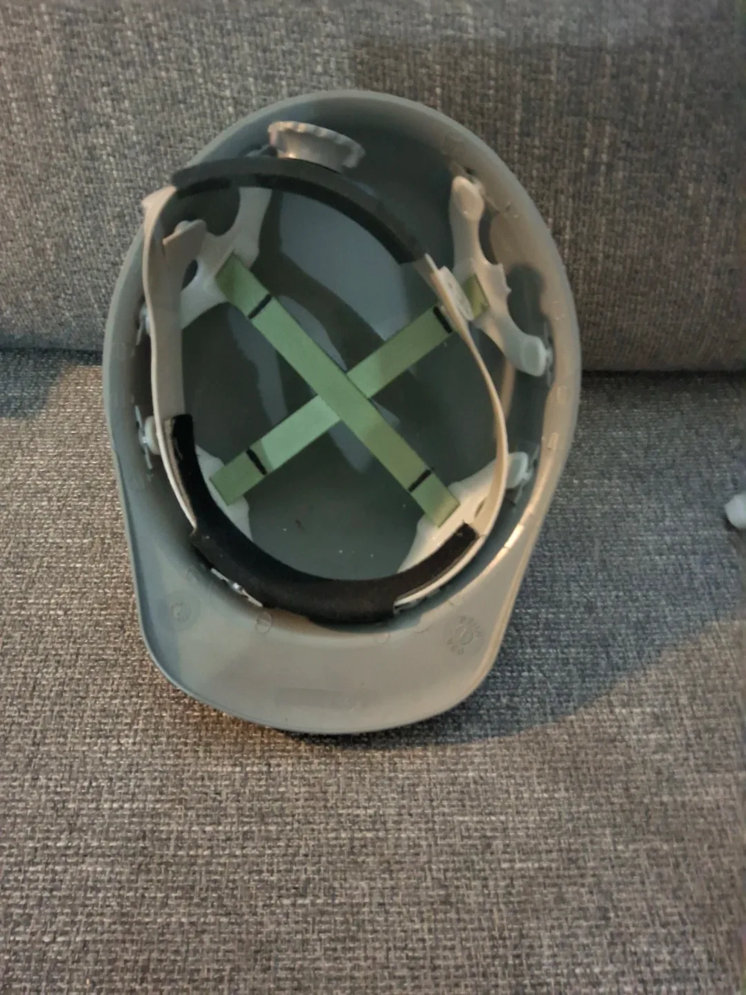 #Cleanout grey Hard Hat image indicator(2)