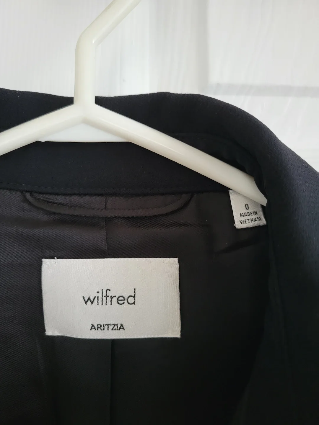 Aritzia Jacket image indicator(2)