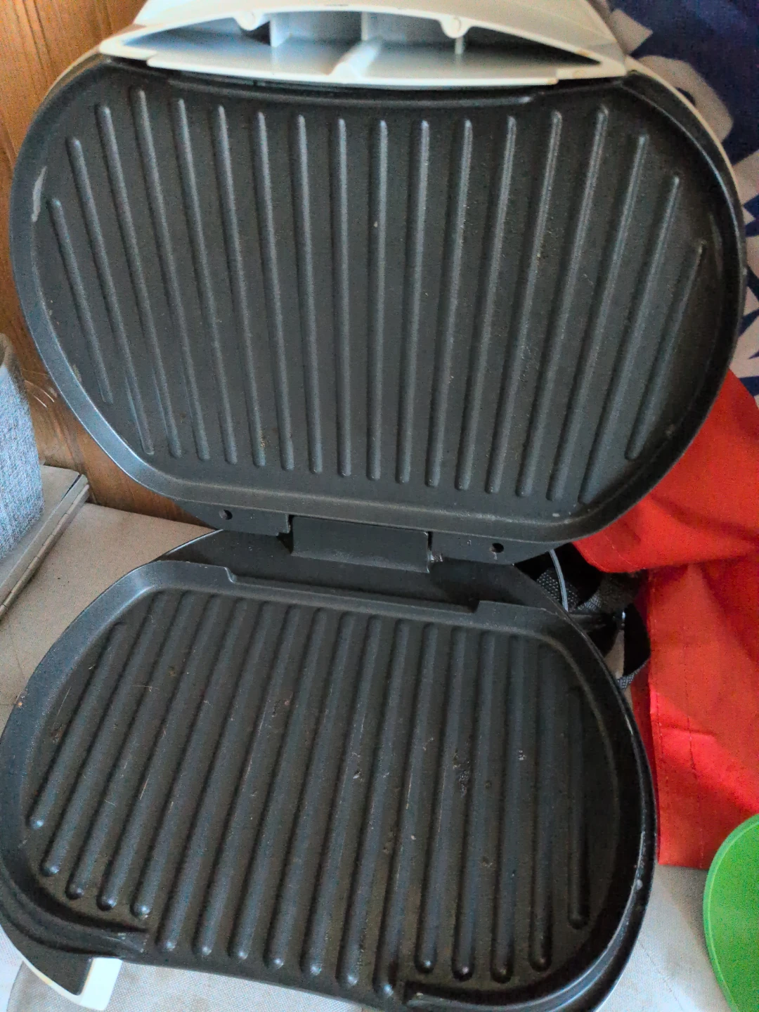 Hamilton Beach Electric Indoor Grill - photo 2