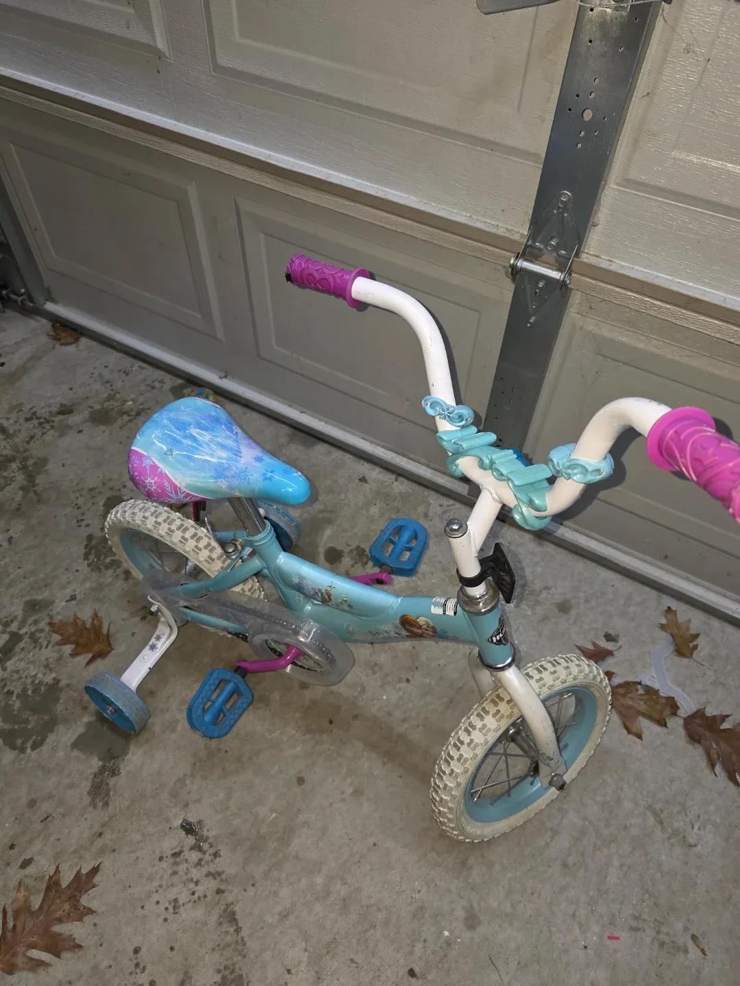 Disney Frozen Kids' Bike