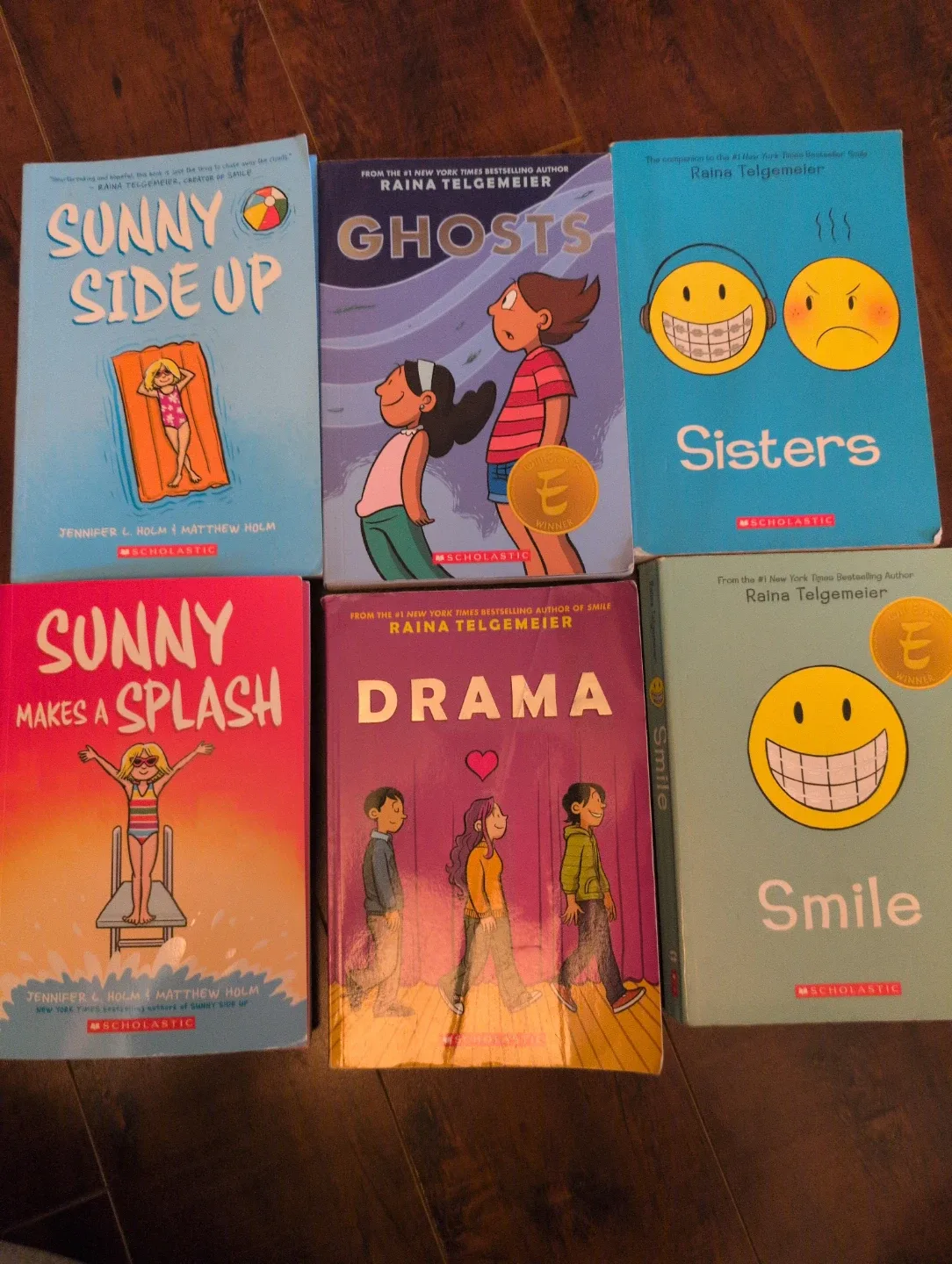 Kids books! Raina Telgemeier & Jennifer Holm Graphic Novels