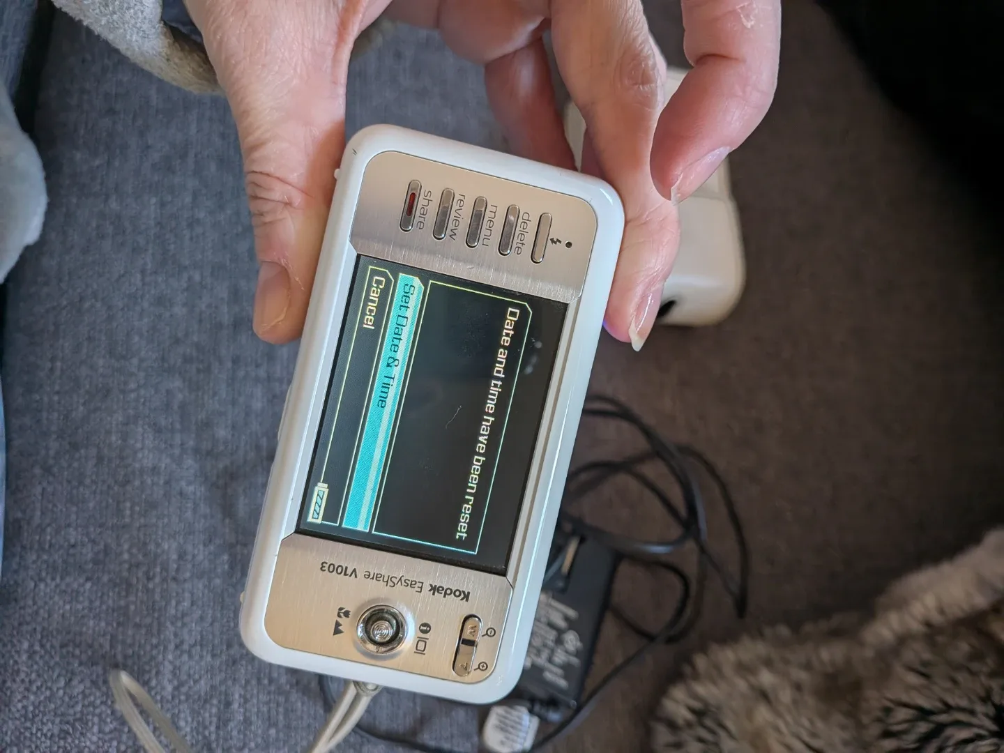 Kodak Easyshare V1003 Digital Camera image indicator(2)