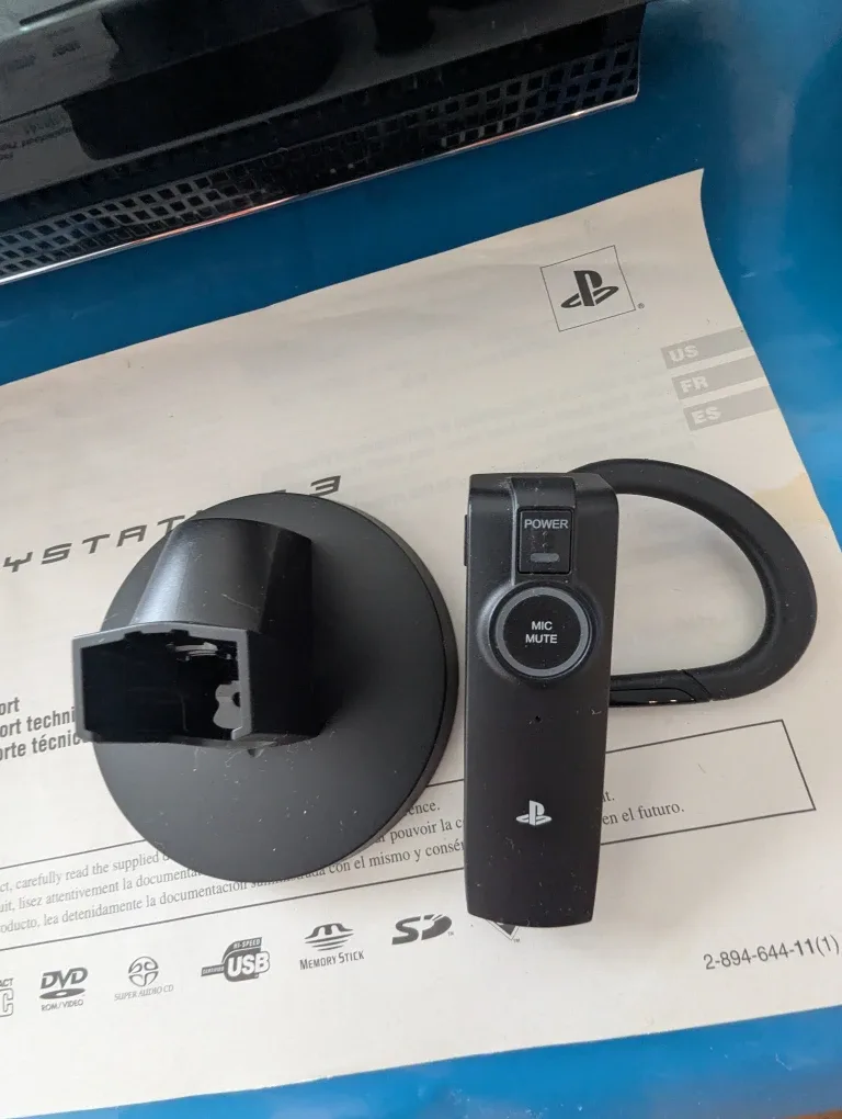 Sony Playstation 3+ PS2 with Games and blue ray movies image indicator(7)