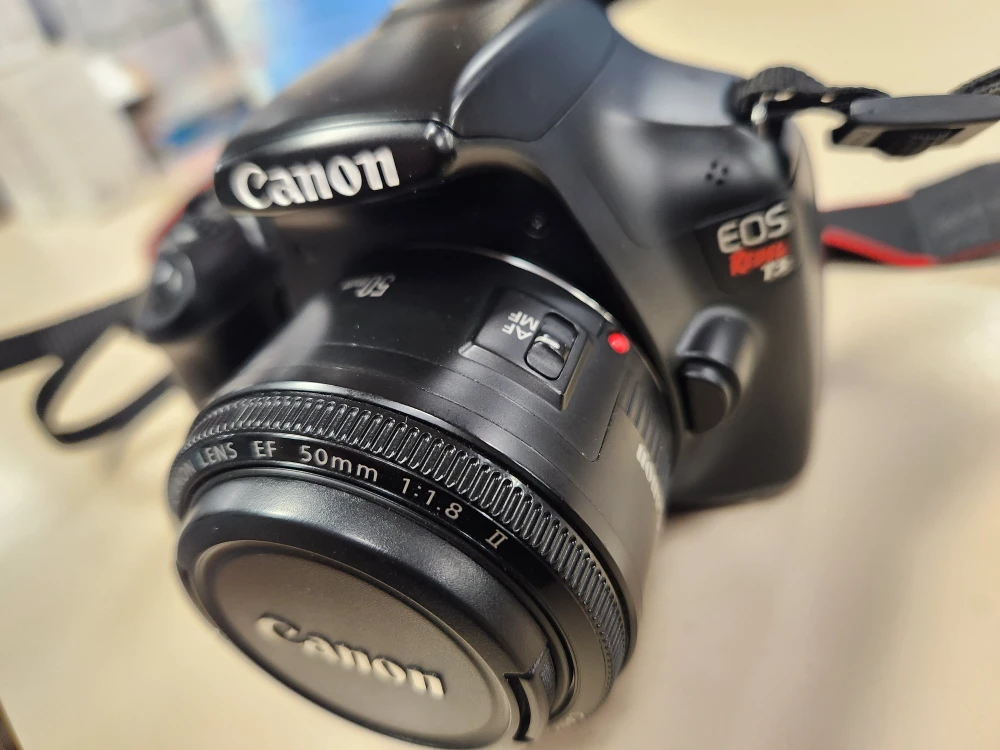 Canon EOS Rebel T5i DSLR Camera - photo 3