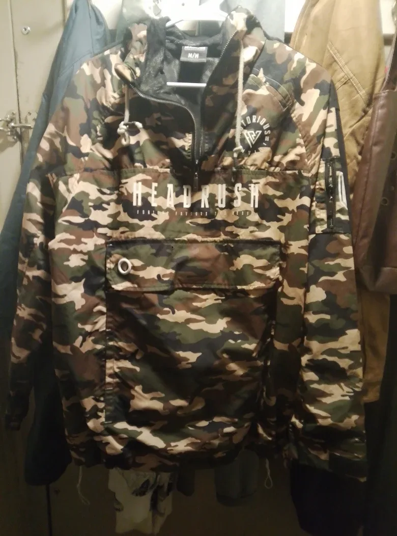 HEADRUSH Camo Pullover Jacket - Size M
