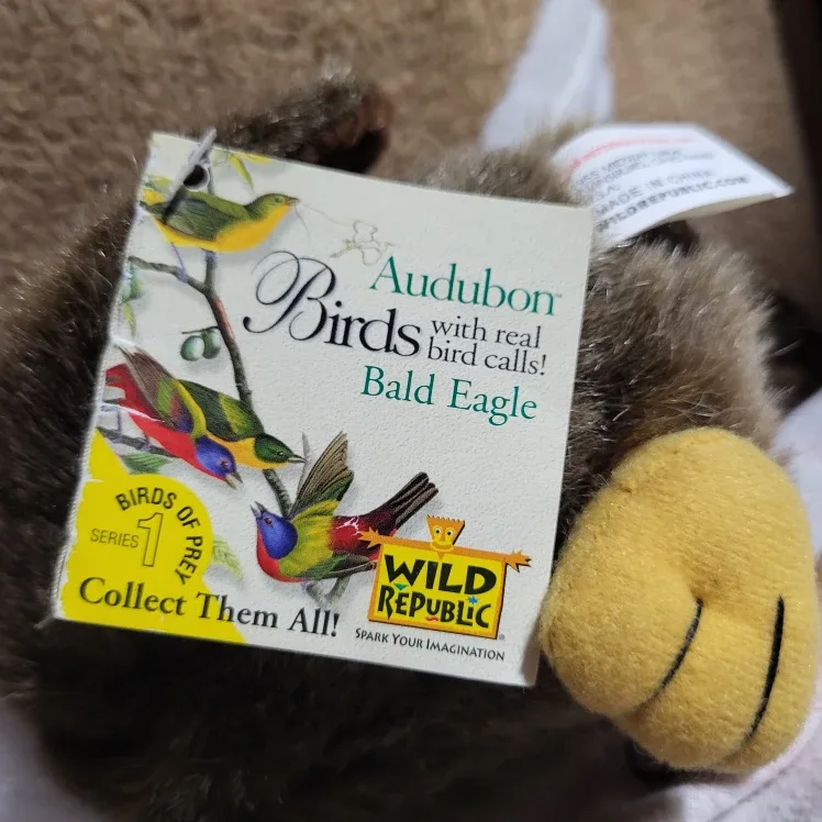 Wild Republic Audubon Bald Eagle Plush Toy image indicator(3)