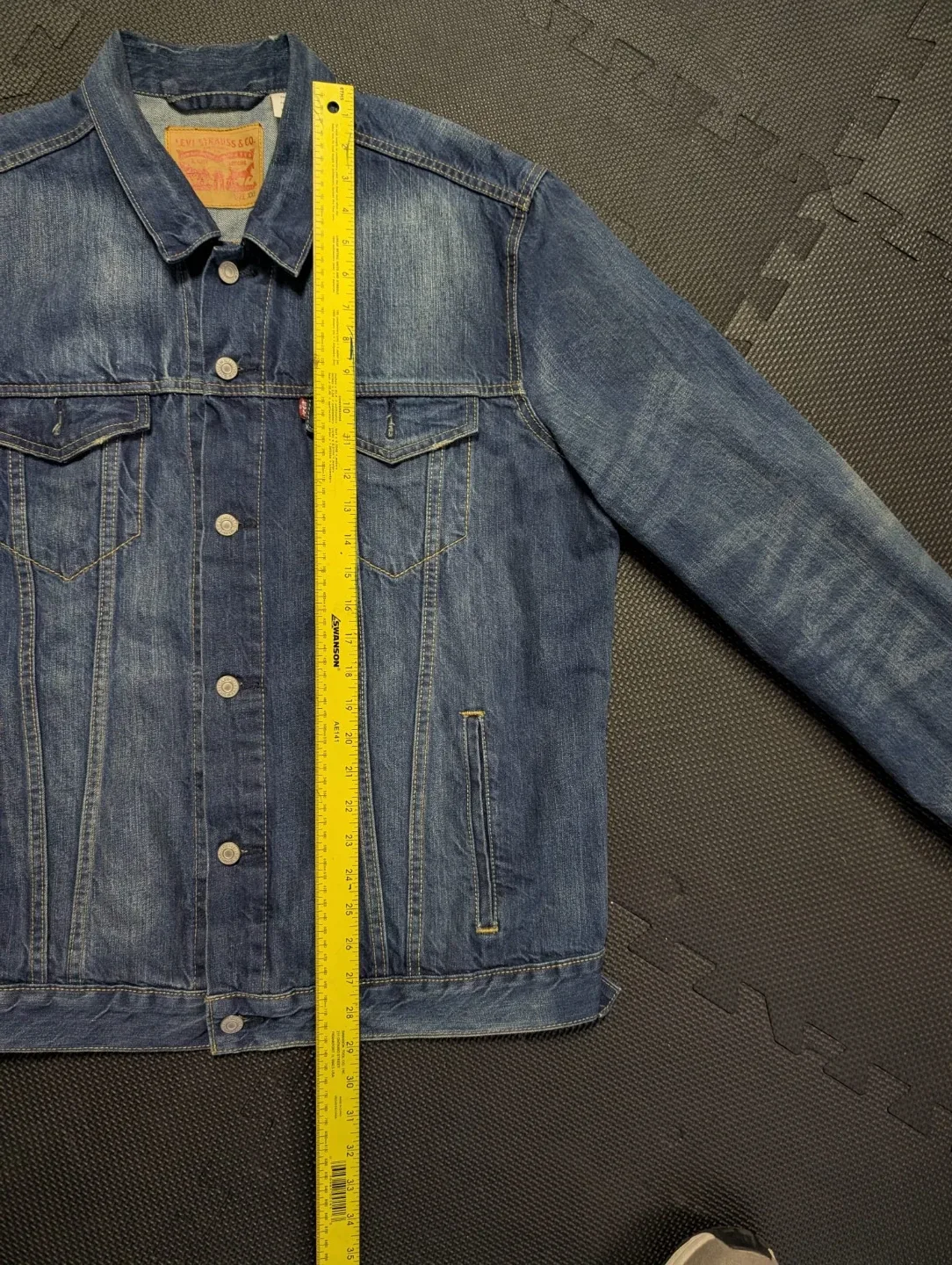 Men's Levi's Denim Jean Jacket XXL image indicator(7)