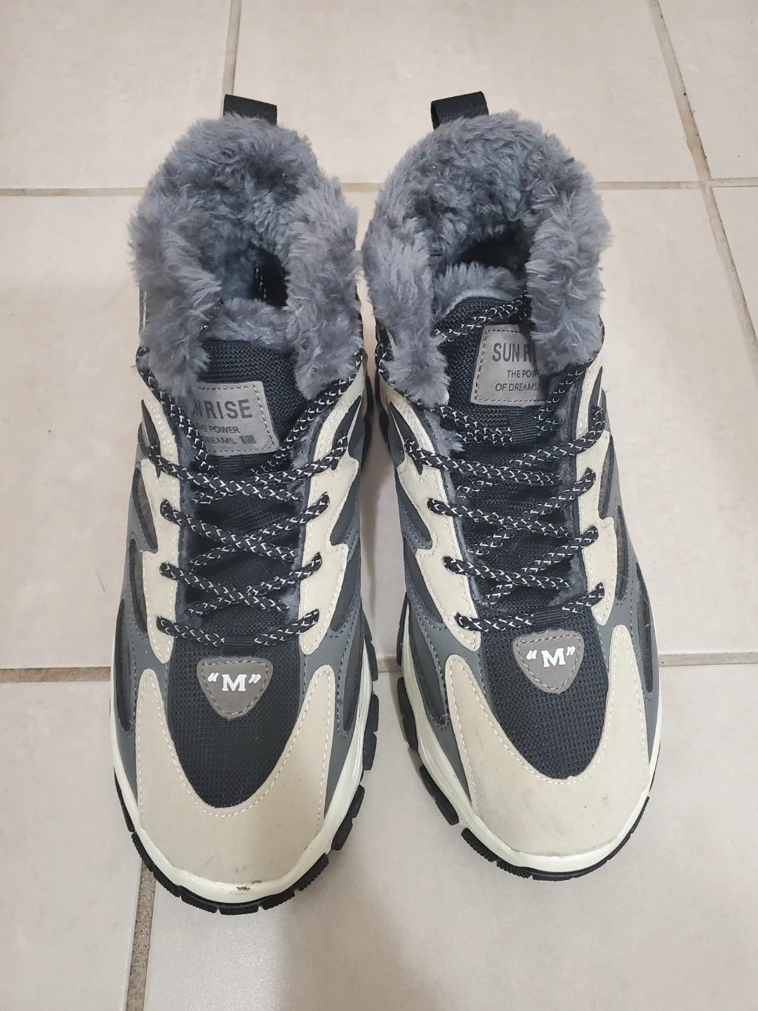 New Winter Snow Boots high top, fleece lined, waterproof, warm. - photo 3