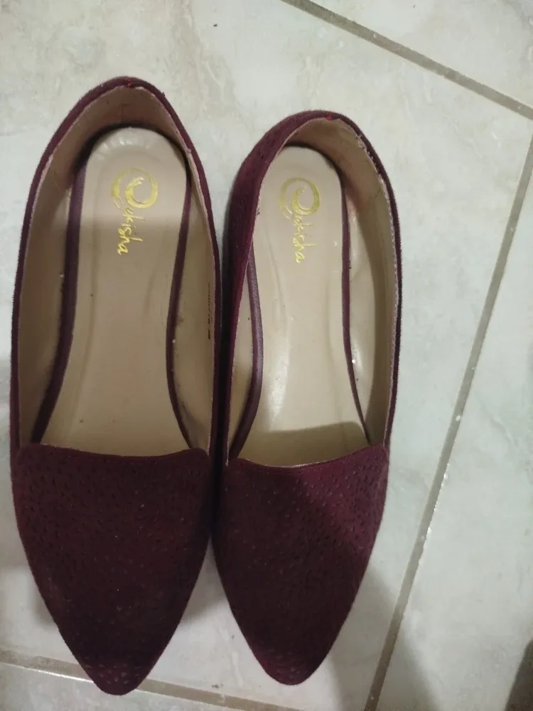 Okisha Burgundy Flats